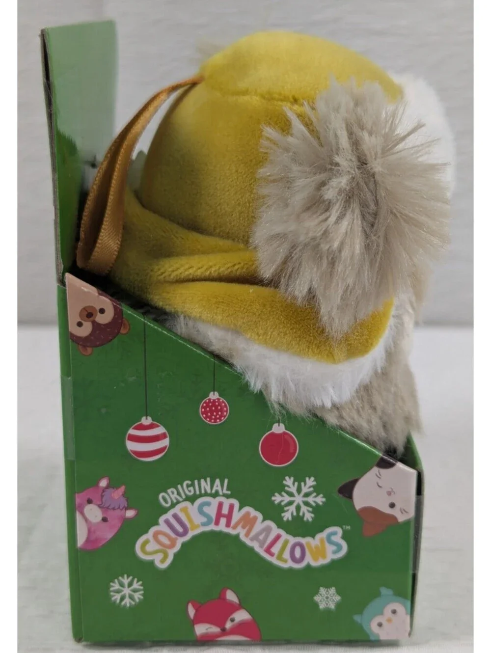 Squishmallows - Dray The Yeti - Christmas plush Ornament
